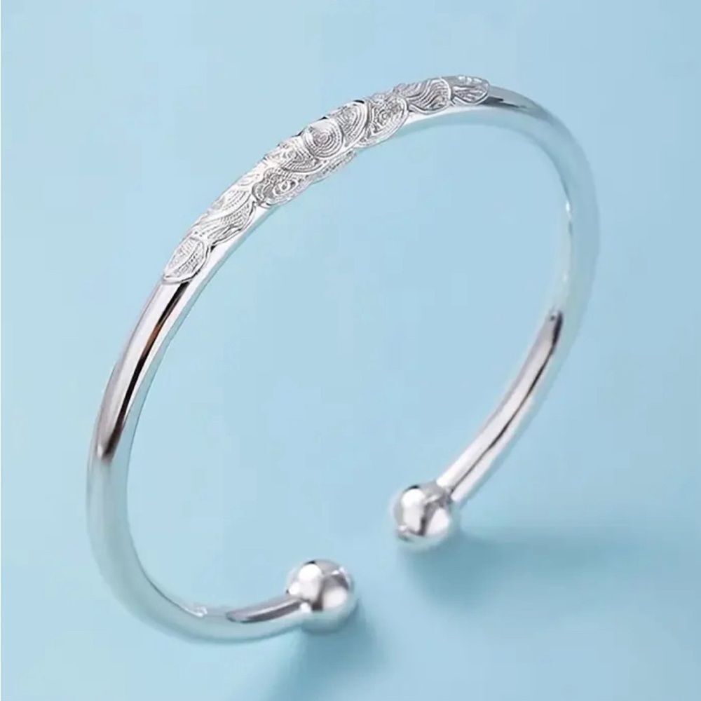 Elegant Boho Style Adjustable Cuff with Dual Bead Design